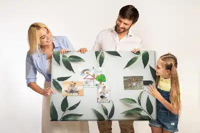 Bedruckte Korkplatte mit Blättermotiv