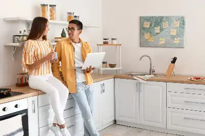 Kork-Pinnwand mit Marmor-Optik