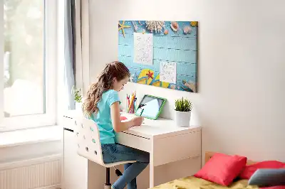 Bilder-Korktafel mit Muschel- und Strandmotiven