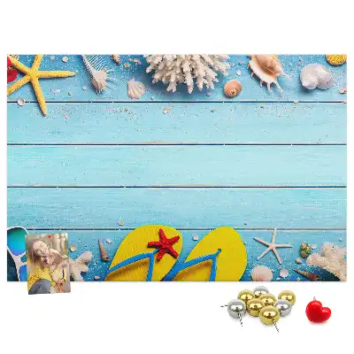 Bilder-Korktafel mit Muschel- und Strandmotiven