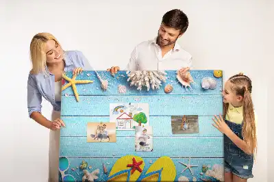 Bilder-Korktafel mit Muschel- und Strandmotiven