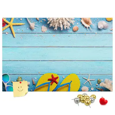 Bilder-Korktafel mit Muschel- und Strandmotiven