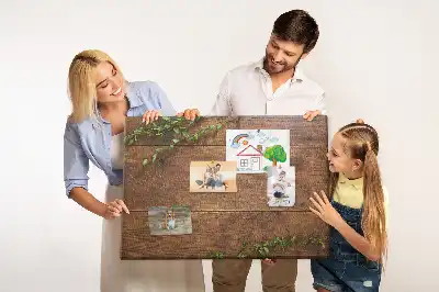 Korktafel im rustikalen Holzdesign