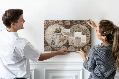 Bilder-Korktafel Klassischer Atlas aus alten Zeiten