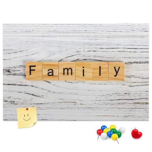 Bedruckte Korkplatte mit Familienmotiv