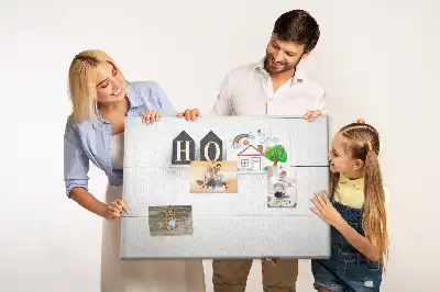 Bilder-Korktafel als Wohndekoration mit Text