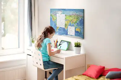 Bilder-Korktafel im Retro-Weltkarten-Design