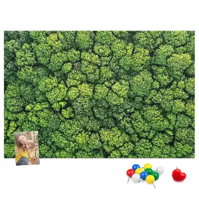 Bedruckte Korkplatte Wald aus der Vogelperspektive