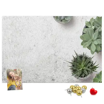Dekorative Pinnwand aus Kork mit Pflanzenmotiv
