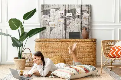 Bedruckte Weltkarte aus Kork