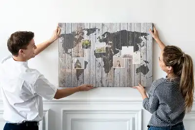 Bedruckte Korkplatte Welt auf Brettern