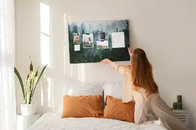 Bilder-Korktafel Nebliger Nadelwald