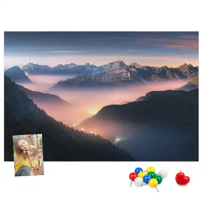 Bedruckte Korkplatte Berggipfel Landschaft