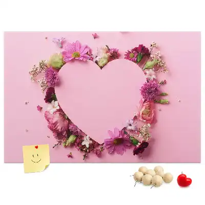 Korkpinnwand mit Blumenherz-Motiv