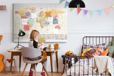 Bedruckte Korkplatte mit Weltkarte