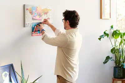 Bedruckte Korkplatte mit Weltkarte