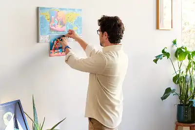 Korktafel Weltkarte mit Flaggen