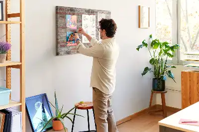 Kork-Pinnwand im Ziegelmauer-Design