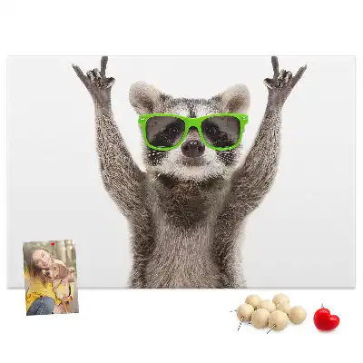 Bedruckte Korkplatte Waschbär mit Brille