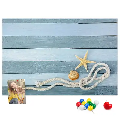 Bedruckte Korkplatte mit Muschel-Motiv