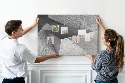 Pinnwand mit moderner Figurenkomposition