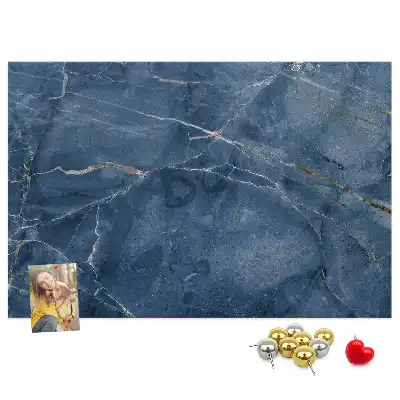 Bedruckte Korkplatte mit stilvoller Marmoroptik