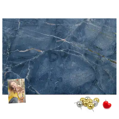Bedruckte Korkplatte mit stilvoller Marmoroptik