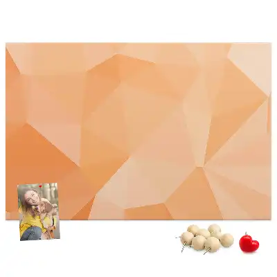 Bilder-Korktafel mit geometrischen Dreiecksformen