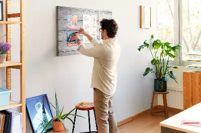 Bedruckte Korkplatte mit bemaltem Design