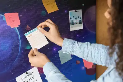 Bilder-Korktafel Planeten Galaxie