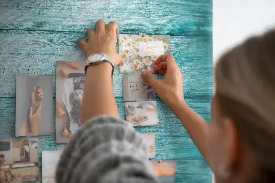 Bedruckte Korkplatte mit Motiv Altes Holz Blau