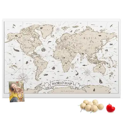 Bilder-Korktafel mit gealtertem Weltatlas-Design im Vintage-Stil