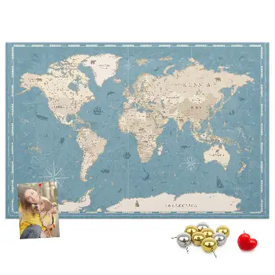 Pinnwand mit historischem Atlas Motiv