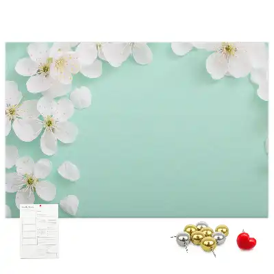 Pinnwand mit Motiv blühende Gänseblümchen