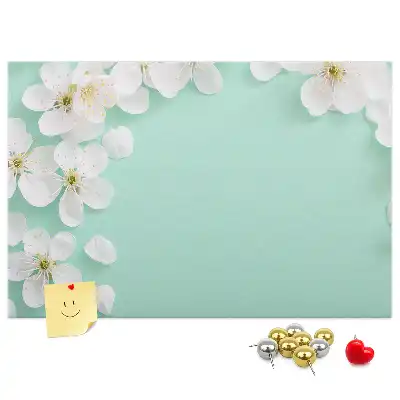 Pinnwand mit Motiv blühende Gänseblümchen