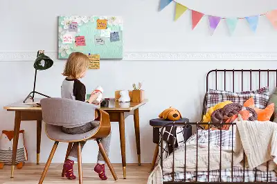 Pinnwand mit Motiv blühende Gänseblümchen