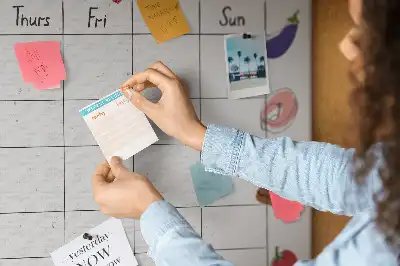 Bedruckte Korkplatte Menü für die ganze Woche