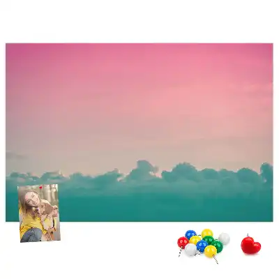 Kork-Pinnwand mit Farbverlauf Himmel