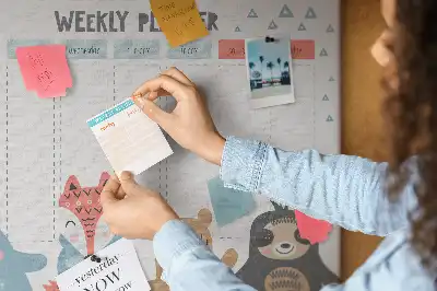 Bilder-Korktafel Wochenplan