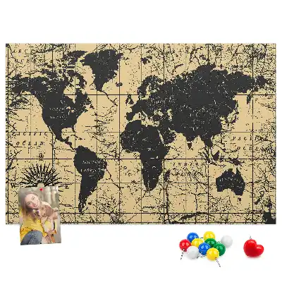 Bedruckte Kork-Weltkarte im Retro-Stil