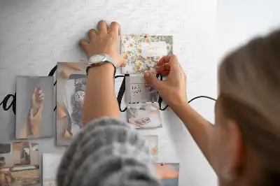 Bilder-Korktafel Schriftzug Abenteuer