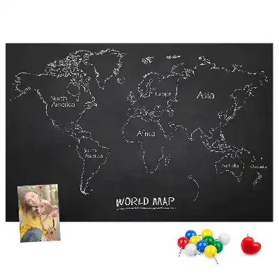 Korktafel mit Weltkarten-Motiv zur Länderübersicht