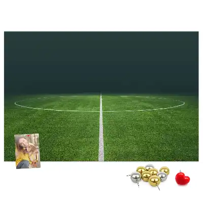 Pinnwand im Fußballplatz-Design