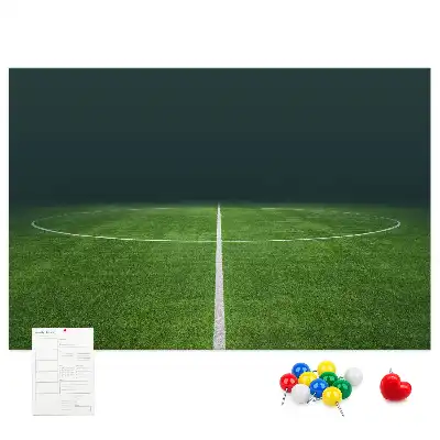Pinnwand im Fußballplatz-Design