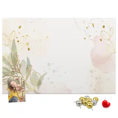 Bedruckte Korkplatte mit goldener linearer Grafik