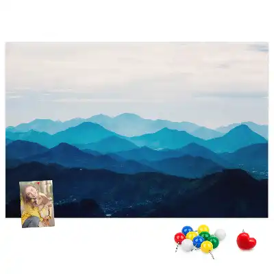 Pinnwand mit Aquarell Motiv Berge
