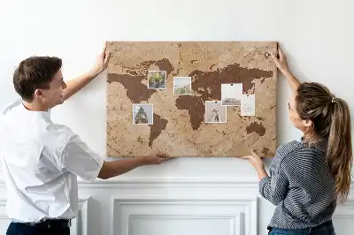 Kork-Pinnwand als Globus-Atlas im Vintage-Stil
