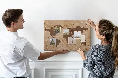Kork-Pinnwand als Globus-Atlas im Vintage-Stil