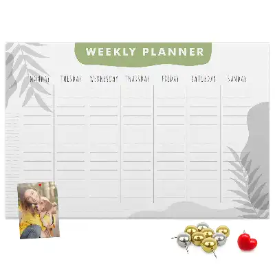 Bilder-Korktafel Sieben-Tage-Plan Aufgaben
