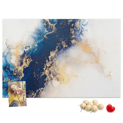 Bilder-Korktafel mit steinener Marmorstruktur
